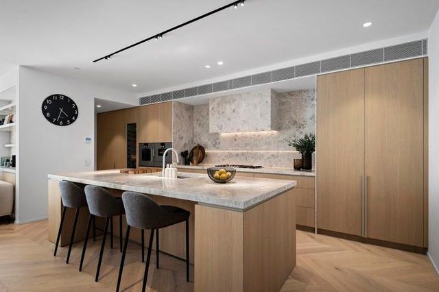 205/83 Bay Street, VIC 3186