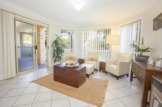 20 Lakeland Cct, NSW 2567