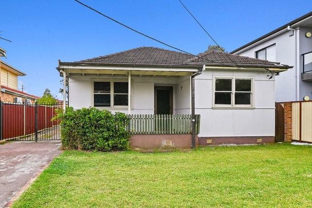 4 Lehn Road, NSW 2213
