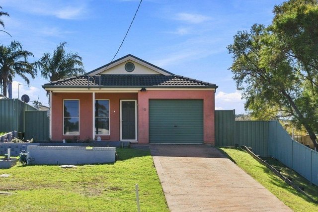 10 Eurelia Road, NSW 2571