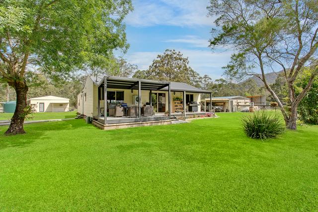 33 Johns River Road, NSW 2443