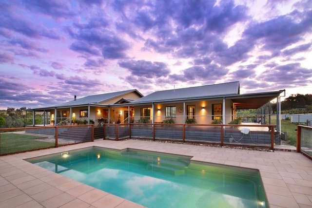 38 Brock  Road, VIC 3551