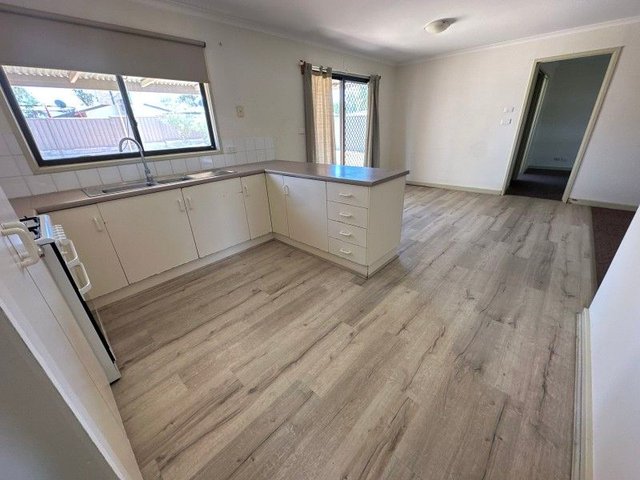 9 Myall Street, SA 5725