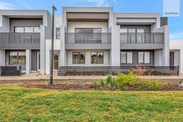 17 Pitton Walk, VIC 3064