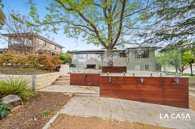 2 Manton Place, ACT 2611