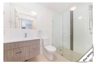 Bathroom (2015-07-07)