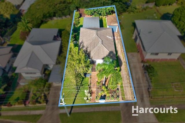 120 Redwood Street, QLD 4053