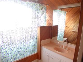 Bathroom (2006-11-28)