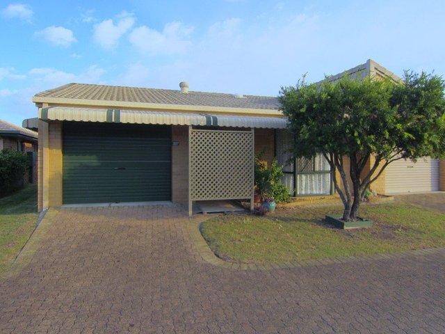 227/4 Melody Court, QLD 4575