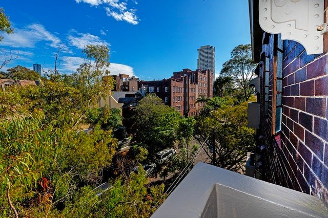21/114 Burton  Street, NSW 2010