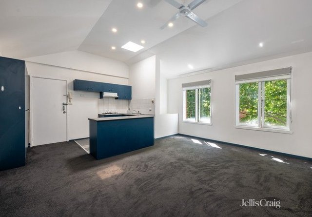 1/31 Cambridge Street, VIC 3066