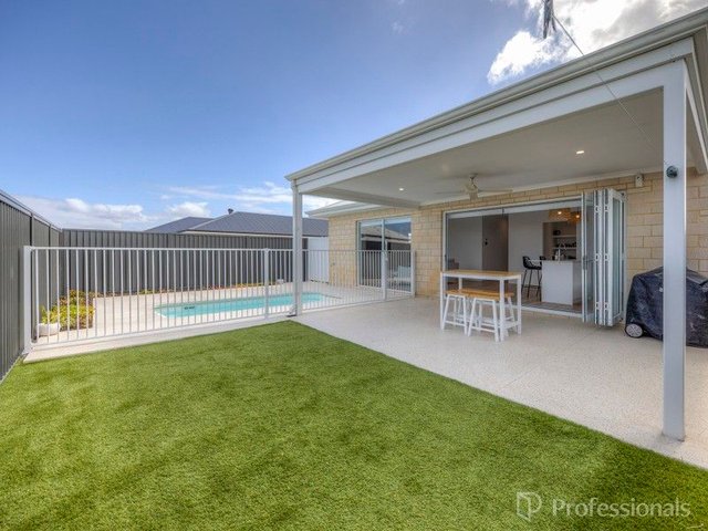 15 Borealis Street, WA 6036