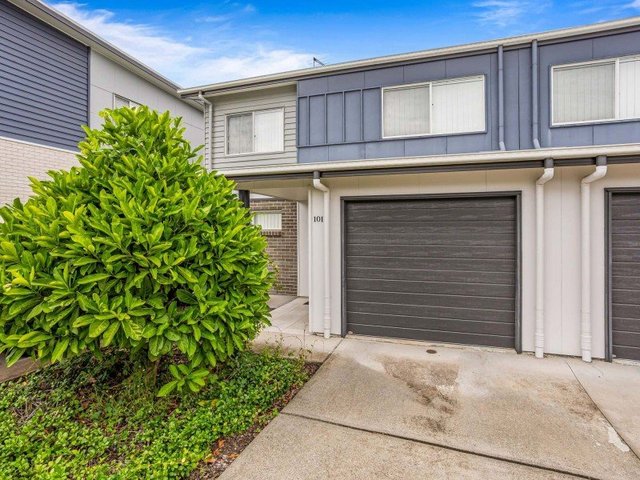 101/21 Emerald Place, QLD 4035