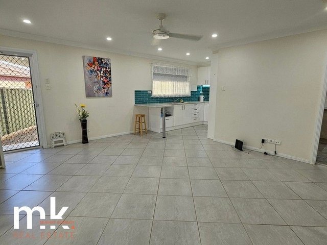 5A May Place, NSW 2566