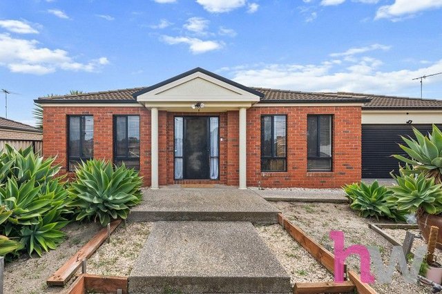 7 McCubbin Court, VIC 3214