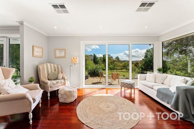 18 Old Carey Gully Road, SA 5152