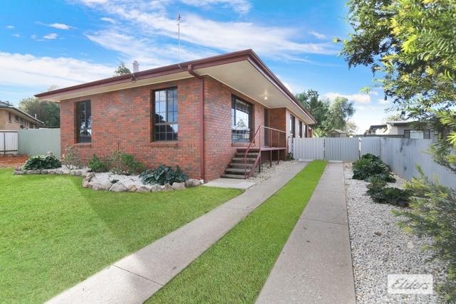 45 Russell Street, NSW 2643