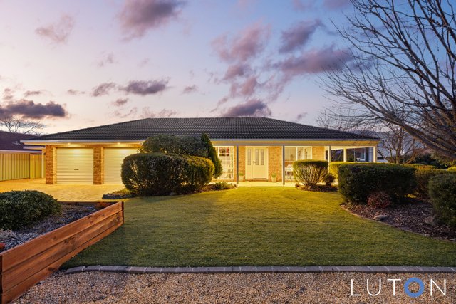 2 Benstead Place, ACT 2906