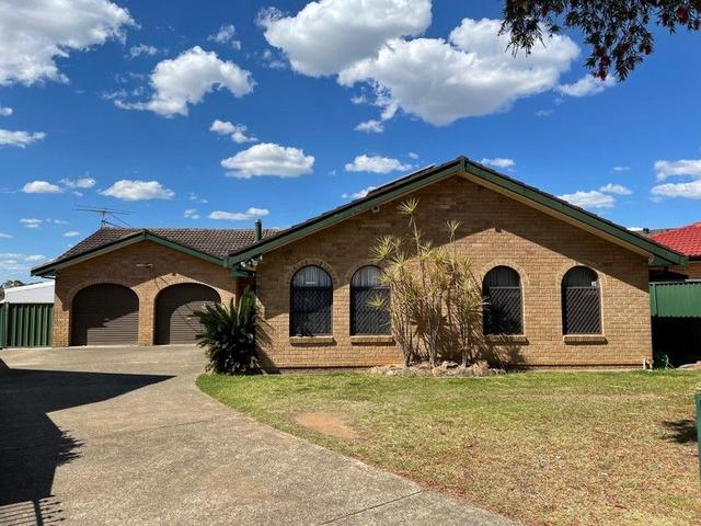 5 Cobar Close, NSW 2176