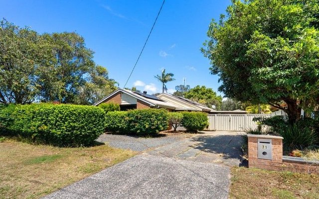 71 The Lakes Way, NSW 2428