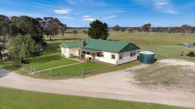 22 Blue Hole Road, NSW 2350