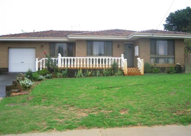 4 Parrott Way, WA 6163