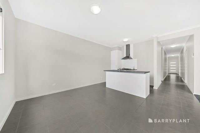 8 Elation Boulevard, VIC 3754