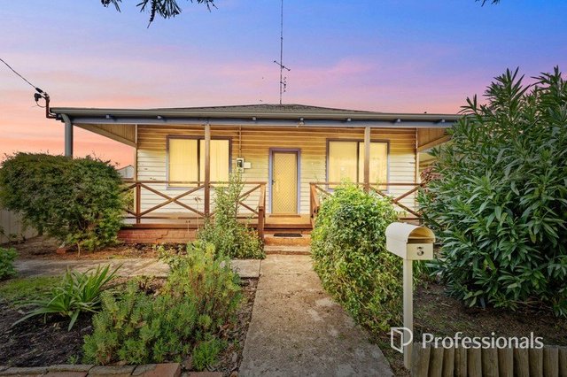3 The Crescent, WA 6224