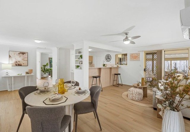 90 Rubicon Crescent, QLD 4112