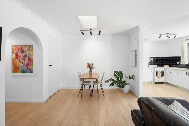 13/9 Durling Place, WA 6111