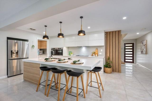 28 Strathdon Crescent, NSW 2774
