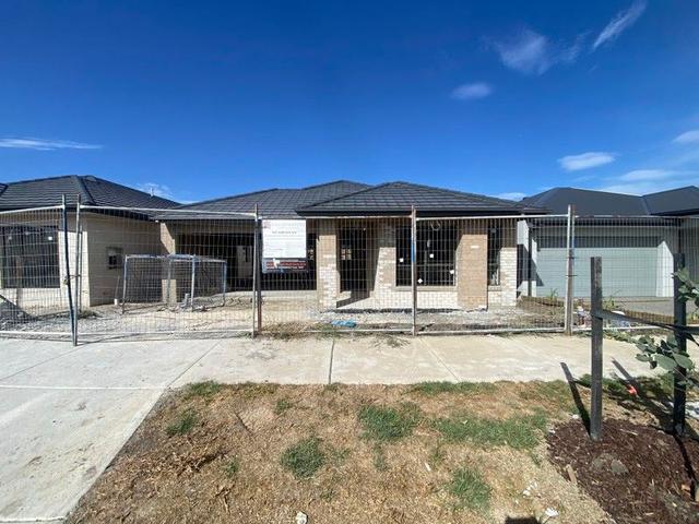 38 Proserpine  Crescent, VIC 3064