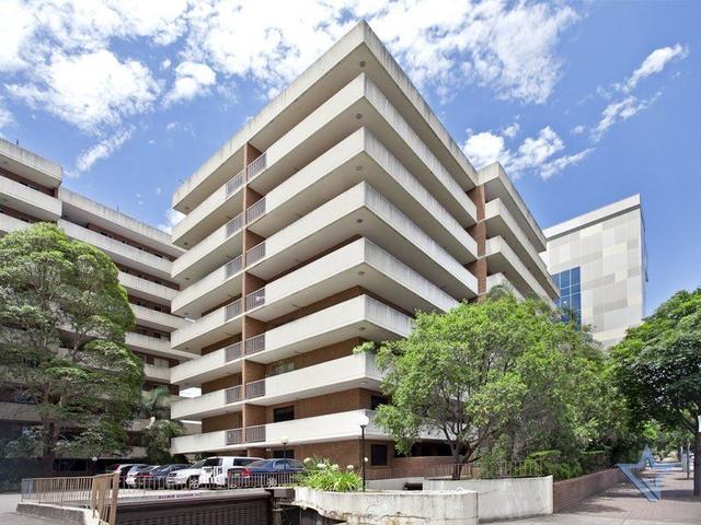 8/128 Macquarie Street, NSW 2150