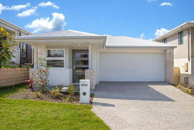 5 Tuckeroo Way, QLD 4124