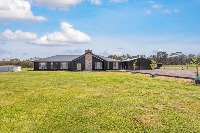 1003 Henry Lawson Way, NSW 2594