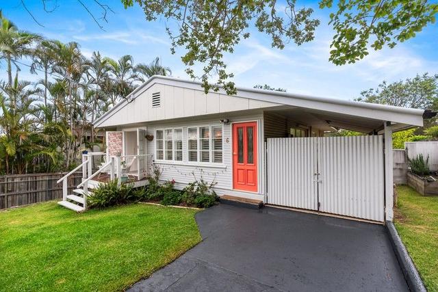 6 Eastbourne Street, QLD 4032