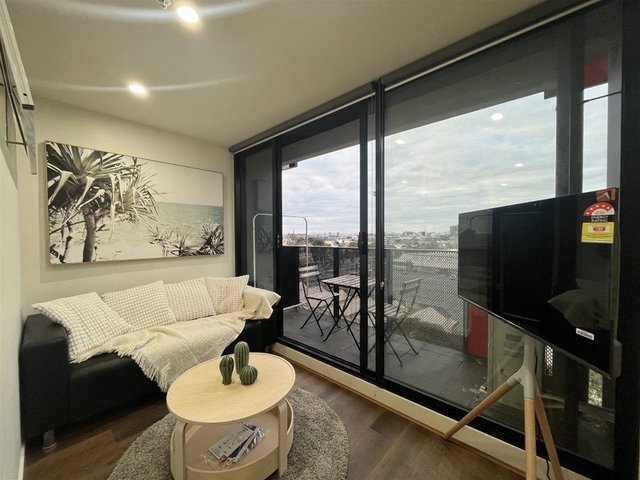 802/253 Franklin Street, VIC 3000