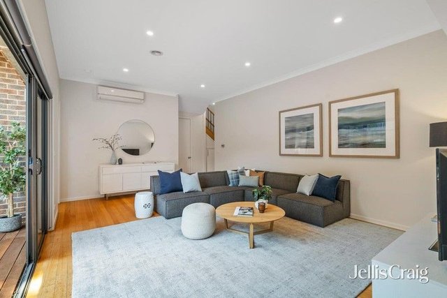 2/5 Selby Street, VIC 3149