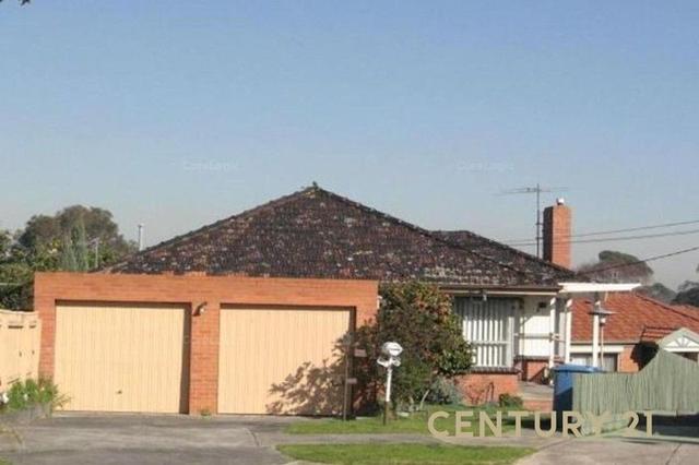 1/2 Christine Court, VIC 3174