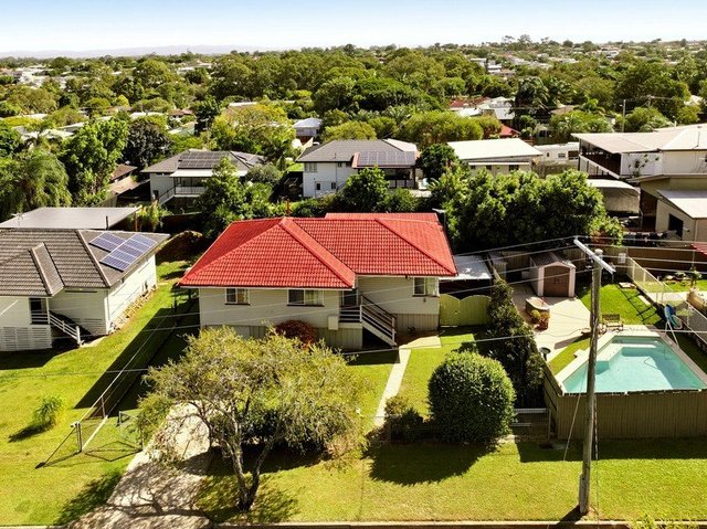 31 Pownall Crescent, QLD 4019