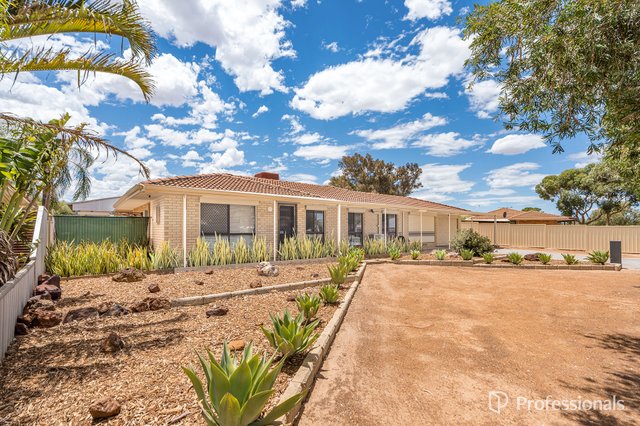 44 Pinyali Way, WA 6530