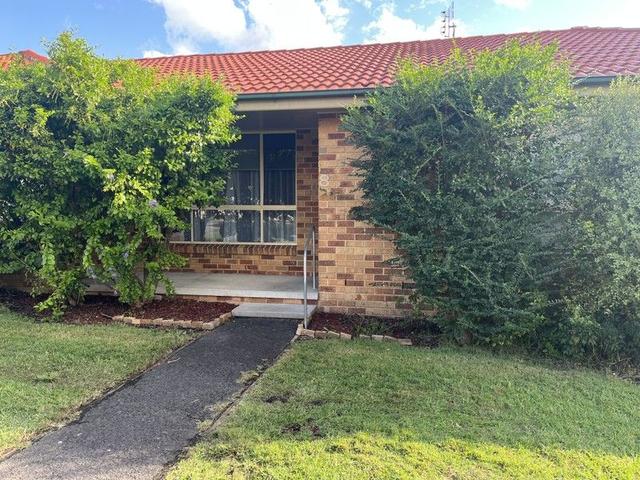 Unit 8/129 Deakin Street, NSW 2327