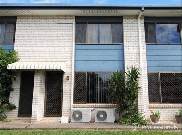 5/17 Roberts Street, QLD 4680