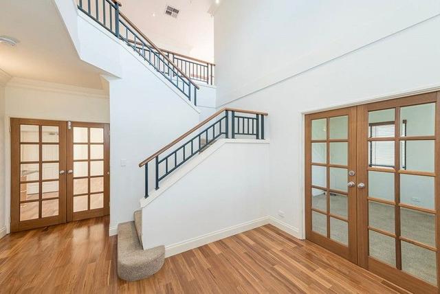 26 Coral Tree Avenue, WA 6008