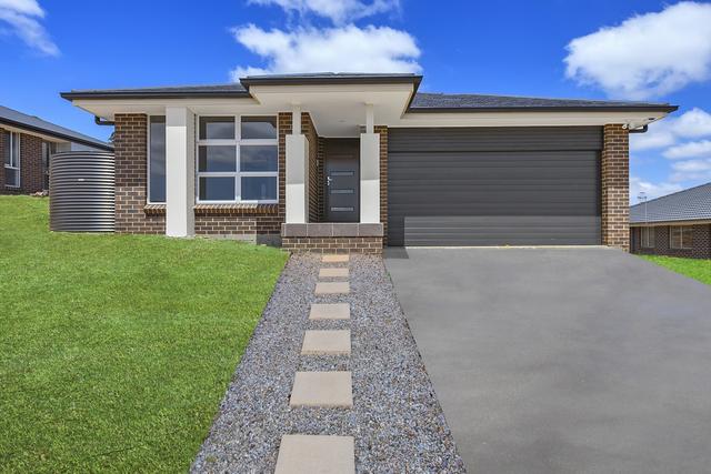 18 McGrath Place, NSW 2580