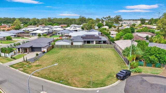 2 June Place, QLD 4670