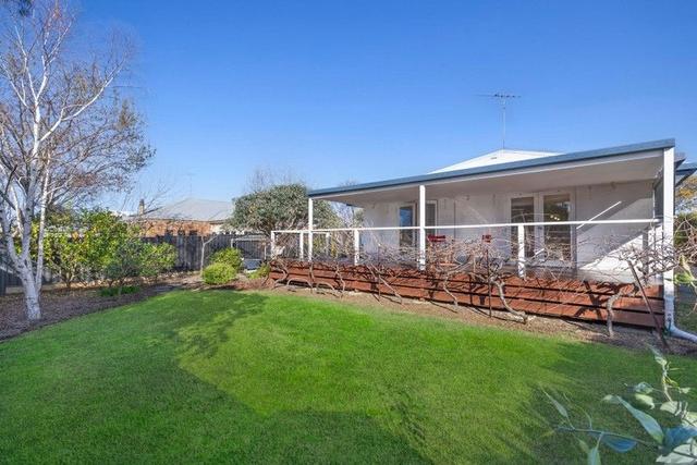 8 Pearl Bay Passage, VIC 3223