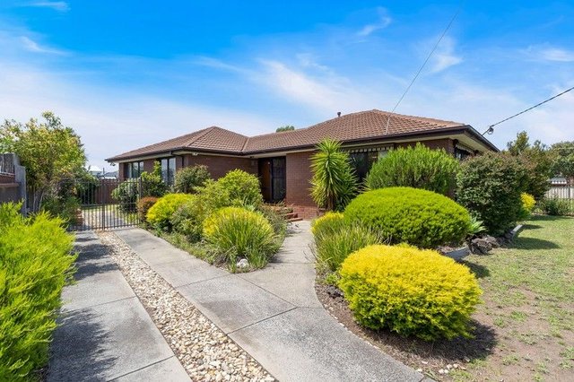 4 Burbank Avenue, VIC 3043