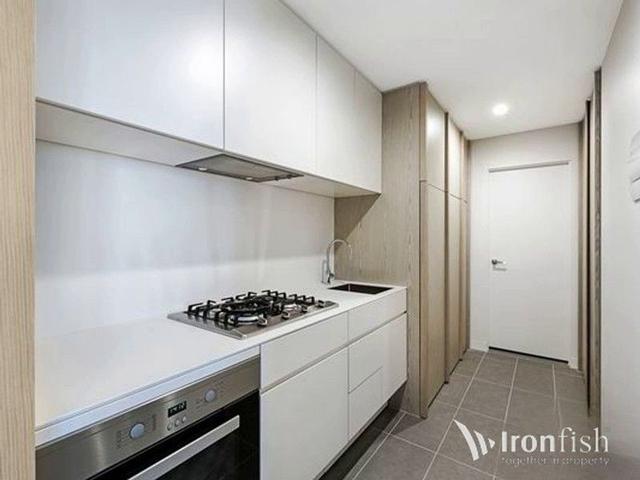 2707/8 Pearl River Road, VIC 3008