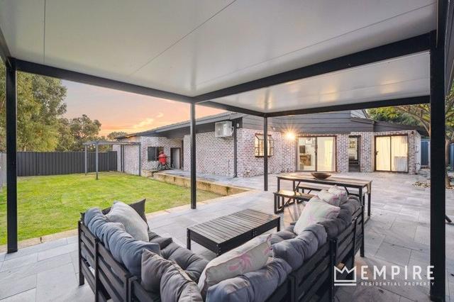 14 Urwick Court, WA 6163